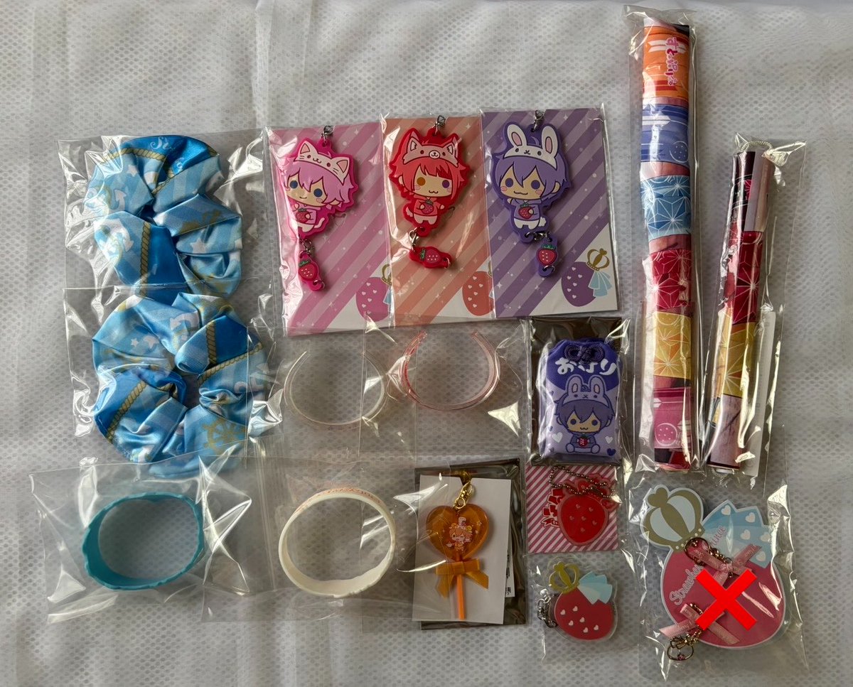 atya1123's tweet photo. すとぷり るぅとくん グッズ 買取 

求 PayPayor振込
譲 画像のもの

郵送、アプリ通し可能です。

定価以下も検討いたしますので気軽にお声がけください🙌
 #すとぷりグッズ買取 #るぅとくんグッズ買取 #すとぷりグッズ #るぅとくんグッズ #すとぷりグッズ無限回収 #るぅとくんグッズ無限回収 https://t.co/CdBujKD1Ka