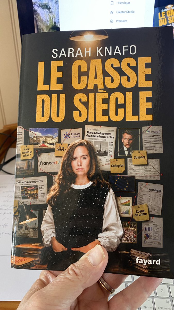 PhilB3157's tweet photo. Je viens de terminer la lecture du Casse du Siècle.

Jubilatoire !

Je croyais tout connaître, mais j’étais bien en dessous de la vérité.
J’ai enfin compris !
Et j’ai partagé le verdict.

Courrez acheter cet ouvrage. Et commandez en ligne si besoin. https://t.co/nM46vdlUT1