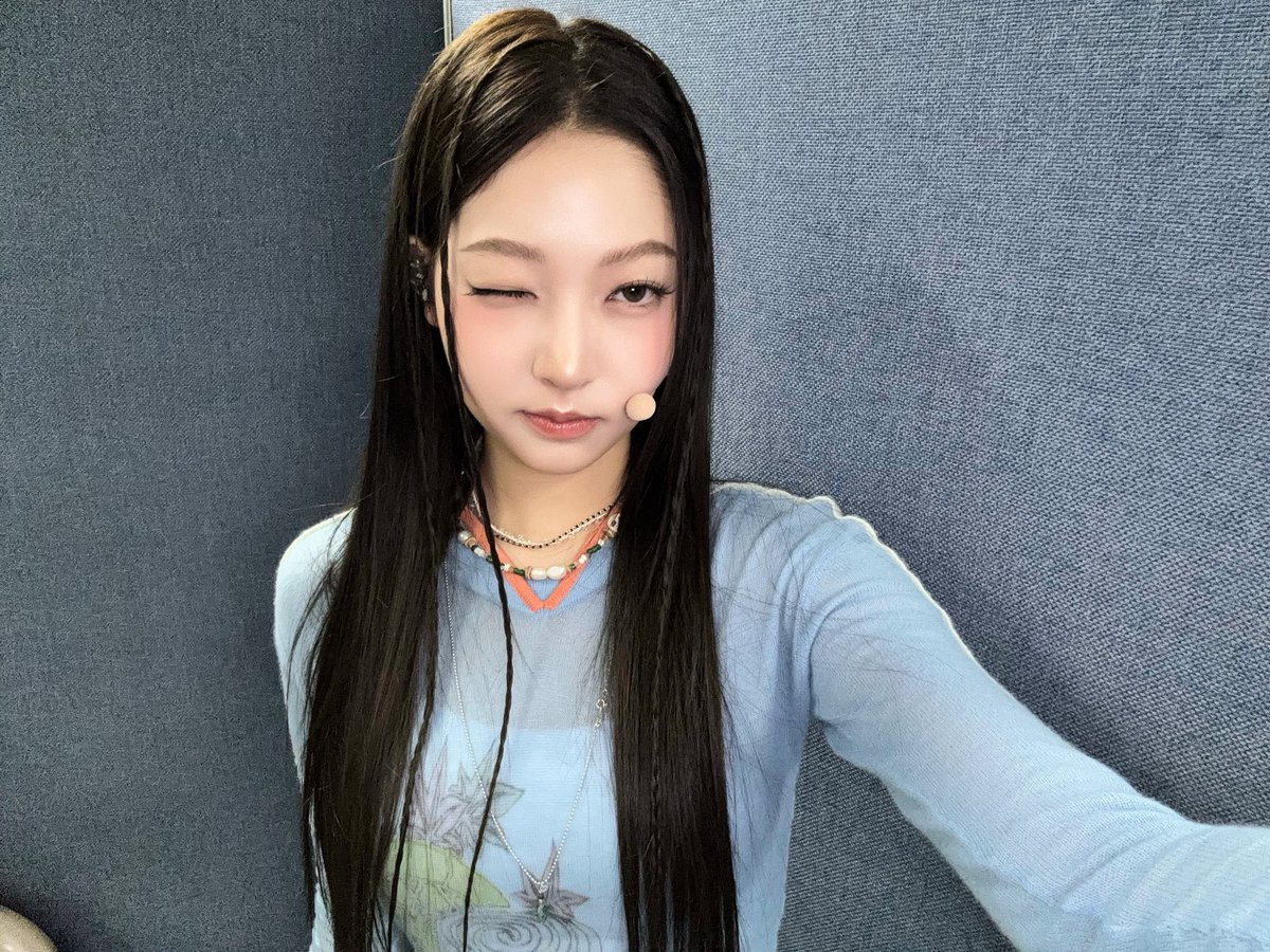 jiaspics's tweet photo. ☆💭 #JIA weverse update

#TUIDE #튜이드 #지아 #JIA https://t.co/9E5BqeuE54