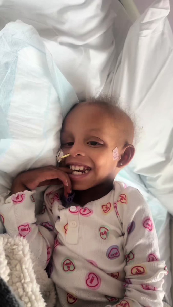 Batool28635's tweet photo. 💔 My little girl is fighting a heartbreaking battle against brain cancer, and every moment feels like a race against time.

The urgent treatment she needs is not available in Gaza. 🇵🇸 We desperately need to raise $5,000 to help get her safely to the UK 🇬🇧
https://t.co/ZgWupl1L2k https://t.co/A4SdqdBrwH