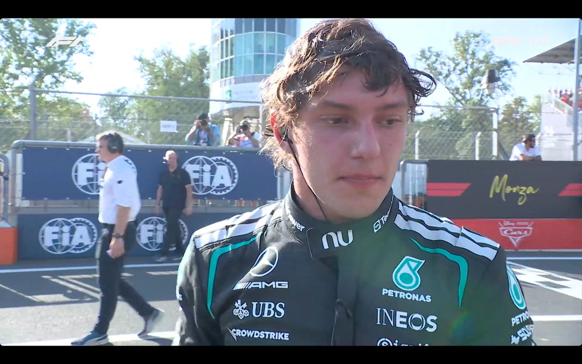 leclercsletters's tweet photo. aw kimi was crying https://t.co/d8jv8krkfQ