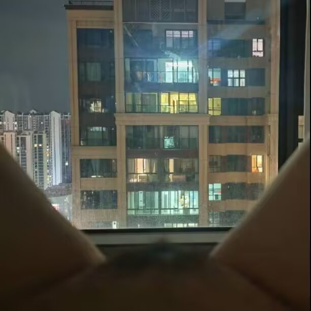 Christo69739115's tweet photo. 其实是被太阳晒黑的啦🥺🥺🥺#女大 #反差 https://t.co/EKAsJdpZLZ