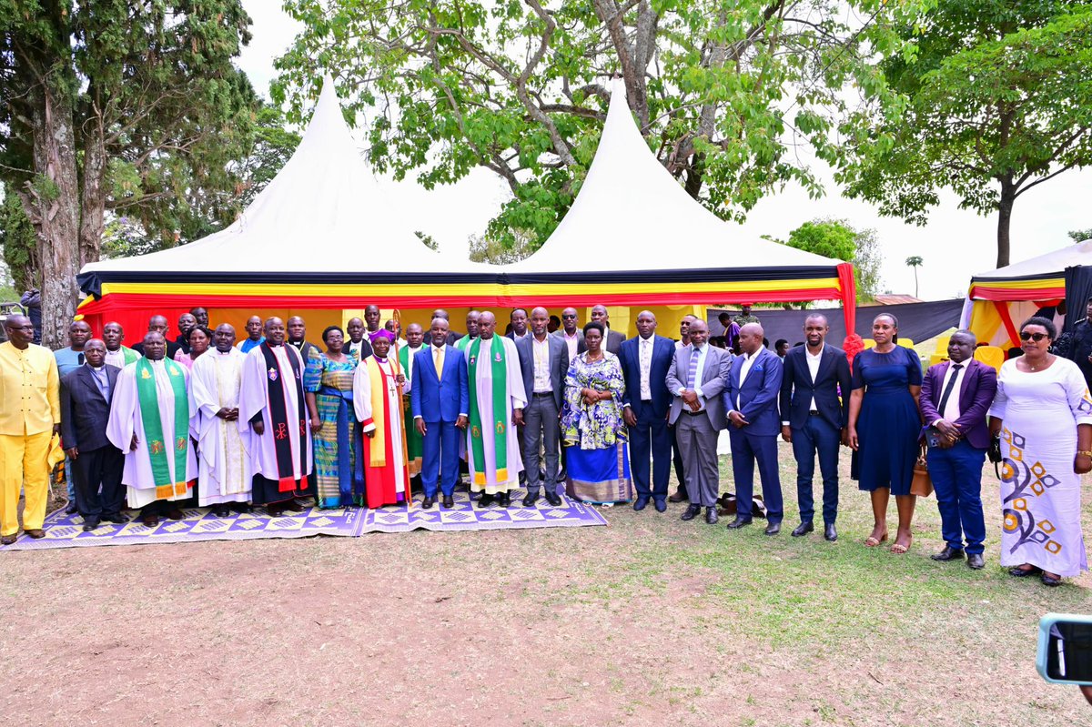 Thomas_Tayebwa's tweet photo. I joined the Christians of Kinuka Church of Uganda in Lyantonde District to celebrate 138 years of God’s faithfulness and the Church’s service to the community. I represented H.E. @KagutaMuseveni at the function.

The President commended the Church for its longstanding contribution to education, healthcare, economic empowerment and social transformation. He noted that many schools, hospitals, universities and charitable institutions across the country have been built on the foundation of faith-based institutions.

He encouraged Christians and all Ugandans to take advantage of the peace in the country and embrace government programmes aimed at transforming households from subsistence to a money economy.

In my remarks, I encouraged the people of Lyantonde to prepare for the expected El Niño rains, which may cause flooding. I also encouraged them to get their gardens ready for the planting season once the rains begin.

Lyantonde is one of the areas that suffers from prolonged dry spells. I informed the residents that the government is working on projects to expand access to water for domestic use and production. I encouraged residents to embrace modern methods of farming and livestock rearing.

Rt. Rev. Gaster Nsereko, Bishop of West Buganda Diocese,  who was the main celebrant, informed me about the high rate of vandalism of electricity infrastructure. I asked the community to be vigilant against this vandalism. We have a law that provides strong punishment for those who vandalise electricity lines. I called upon residents to work together to identify and report such individuals. One or two culprits, when caught and punished, will strongly deter others with similar intentions.

I thank the area leaders, @Kinywamachunda, Hon. Birungi Katushabe and others who are doing great work in mobilising households and communities to fight poverty in the district.