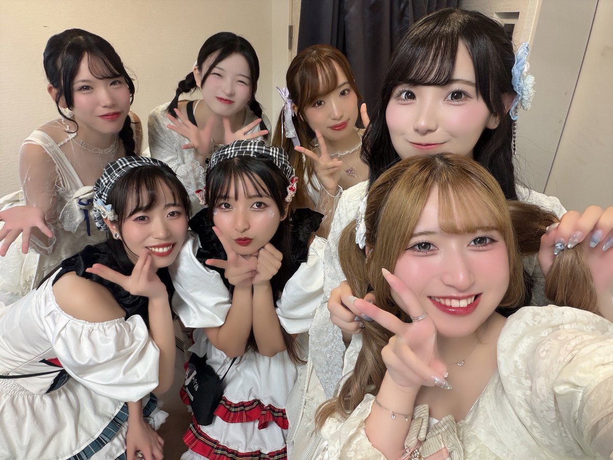 WT_Egret's tweet photo. 2026.9.06（日）
『HIMEJI SOUND BOX Vol.95』
ありがとうございました❕

リノスタルジアさんとお写真撮っていただきました📸
これからもよろしくお願いします🫶🏻

次のライブ▶︎2026.9.11（金）
『「EBISUBASHI IDOL LIVE VOL.3」Presented by UP-T ×TSUTAYA EBISUBASHI』です！
※宮瀬ほのは学業のため
ぜひお越しください🕊
🎫 https://t.co/0EYikcUSNI

 #WT_Egret