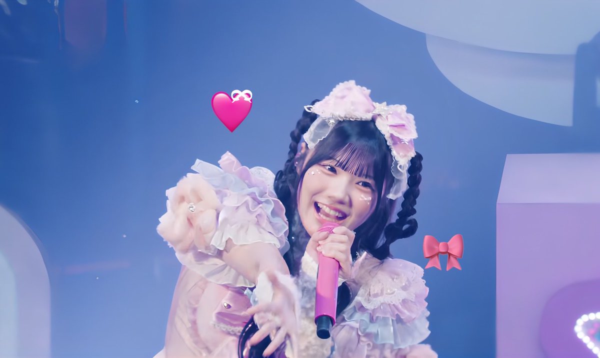 330zn's tweet photo. かわいすぎる真守みゅうちゃんきゃわぽぴ衣装まとったみゅうちゃんはてんさい😻🎀🎀🩷ྀི https://t.co/fxcRaDto18