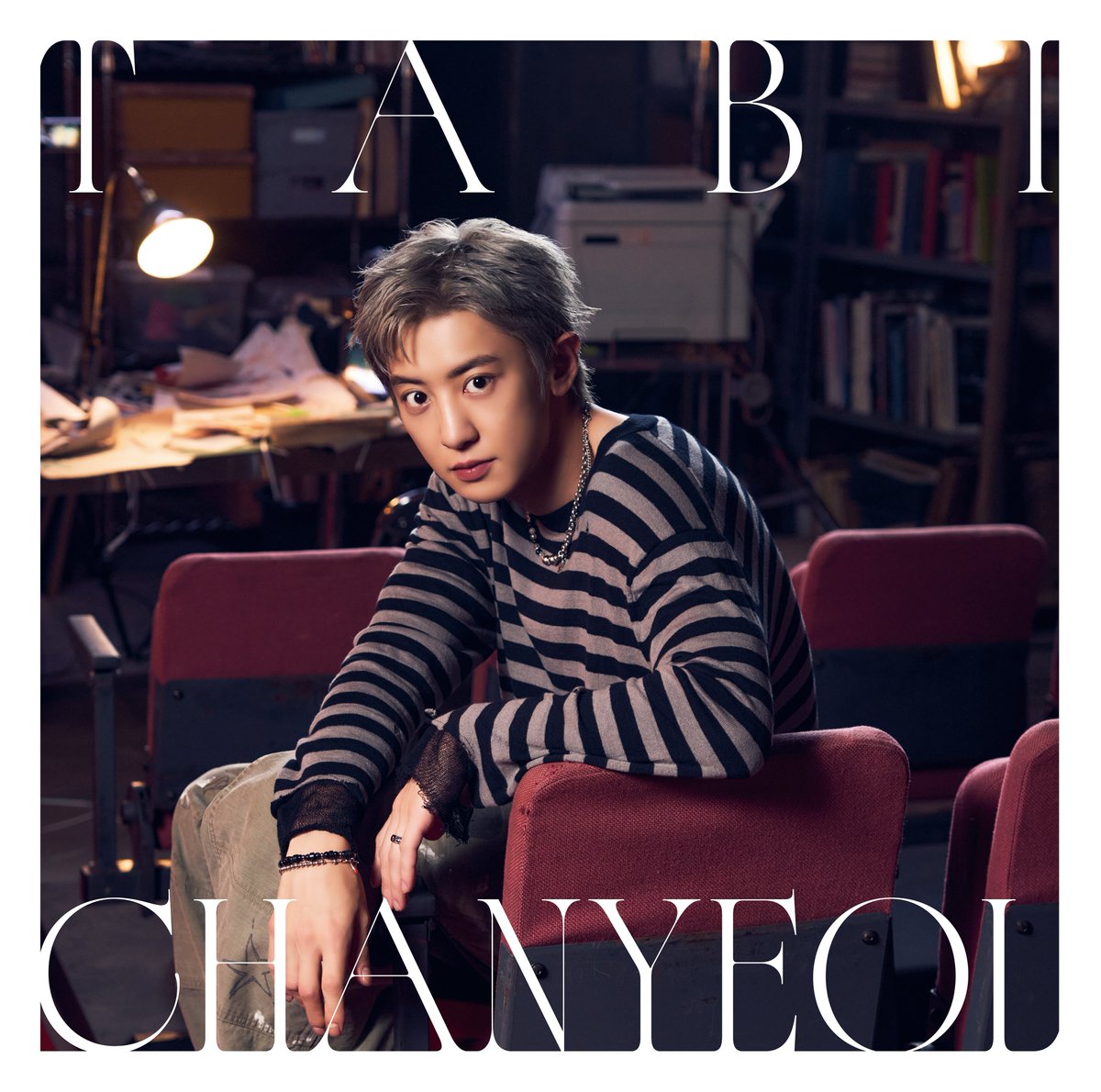 PCYTWOSEVEN's tweet photo. ROCKSTAR CHANYEOL IS BACK I CAN'T WAIT!!!!!!!!!!! 🥰🥰

#TABI_JacketPhoto
#CHANYEOL_TABl
#CHANYEOL_旅
#CHANYEOL #찬열 #チャンヨル https://t.co/hLJhhnn1wU
