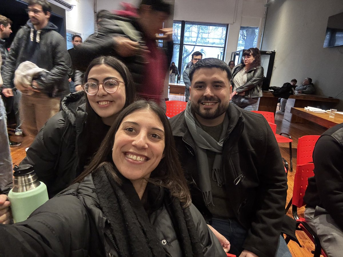 YaamiiMuller's tweet photo. 📍La plata

presentes en un nuevo recambio de autoridades de la JR provincia. 

Quiero felicitar a @TedescoRocioA flamante presidenta y a @LucassBritezzz vicepresidente representando a nuestra querida sexta sección 💪

No tengo dudas de su compromiso y trabajo. 

Adelante 🇮🇩 https://t.co/lHbclro0U2