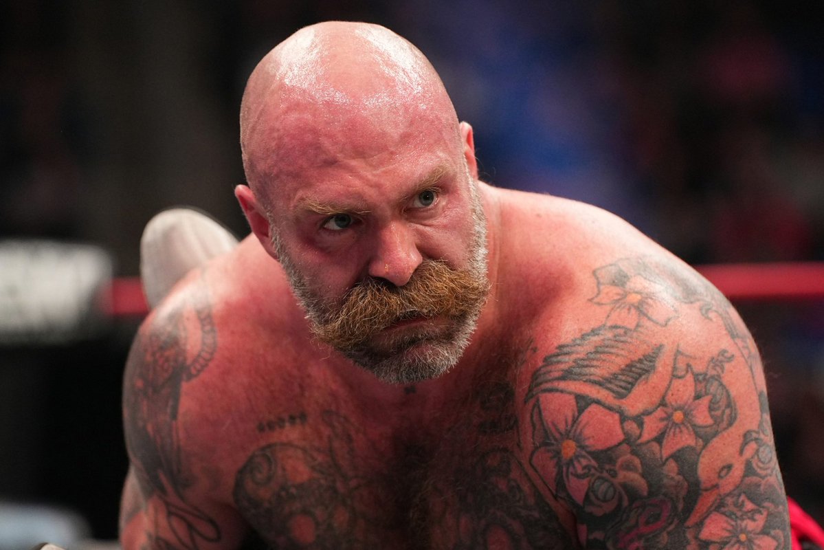 OfficialTAZ's tweet photo. What a awesome & creative man this was. His body of work as a musician & pro wrestler is so cool! Purely such a talented person. But as you are all reading so many people who knew Andy they are telling you what a great person he was & such a gentle soul. That’s all  very true. A great guy that worked hard, no shortcuts who wasn’t a fake or a bullshit artist…he was genuine, which is a very rare character trait in all forms of the entertainment business. 
He was just a REAL DUDE. 
I use to call him “Big Butch” every-time I saw him & he would giggle & smile! 

RIP big man. 🙏