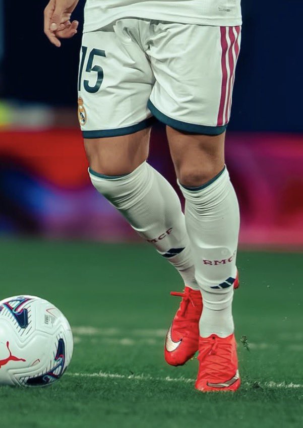iHQGuler's tweet photo. Nike Mercurial Vapor 17 Elite “Break Em” ✔️❤️‍🔥 https://t.co/pX4wHjspim