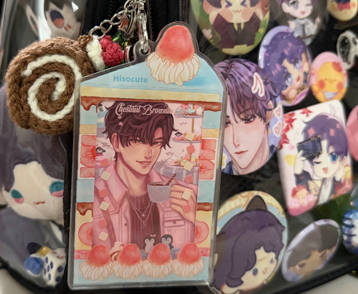 minayavu's tweet photo. my #Zaynetember haul ☃
+ the prize i won from @BobaCatCrew’s raffle that i already put on my bag HEHEHE

this weekend has been so much fun !! thank you jasmines for this experience, y’all are just as sweet as zayne’s desserts 🥹🩵🩷

#TheDivinersGift #PenguinPatisserieCSE https://t.co/hj98U3Z0Yl