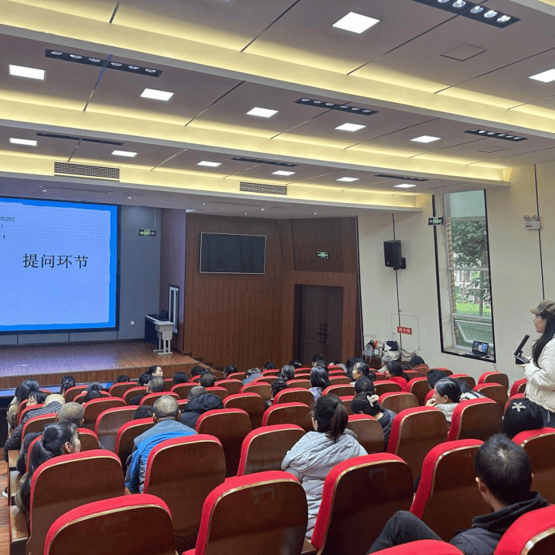 GizemBulutxz7s's tweet photo. Had an awesome session today on AI ethics! Learned so much from industry experts—key takeaway: responsible AI starts with inclusive data.  #TechEthics #ProfessionalDevelopment https://t.co/V2OSY5zv4b