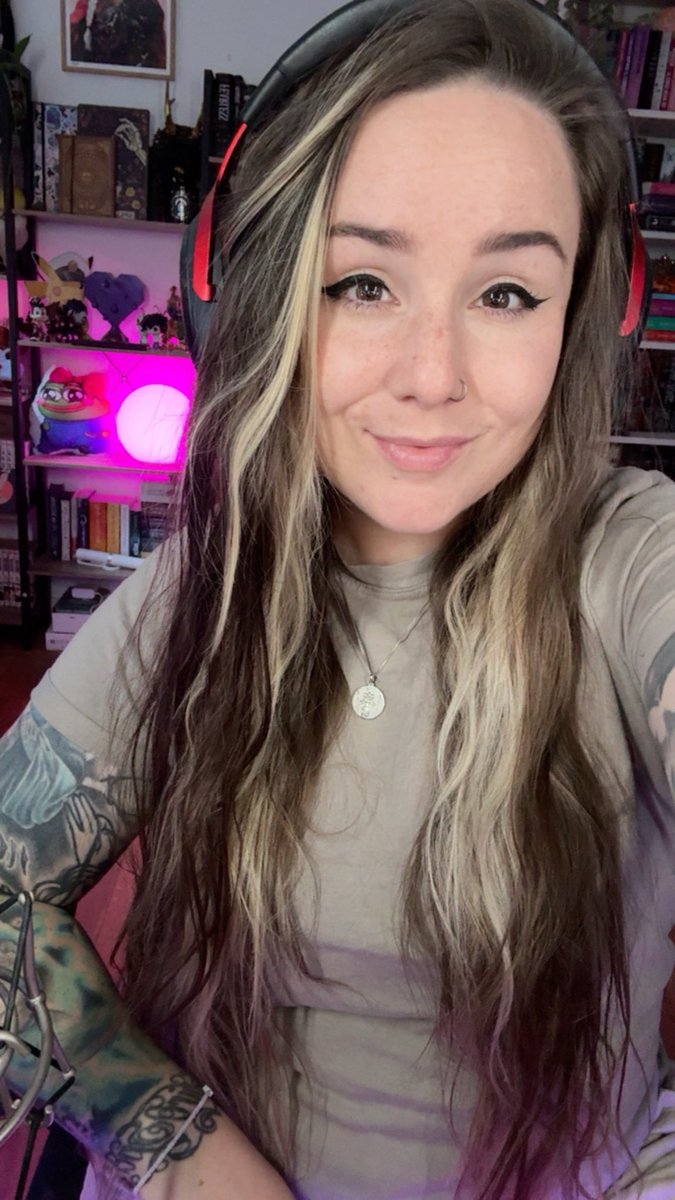 missrage tweet picture