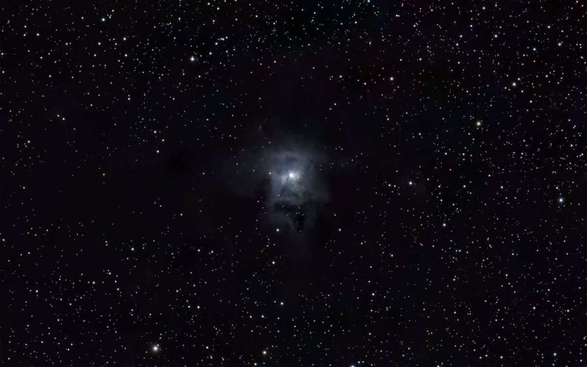 ShreddyBear's tweet photo. First is a CoStack with 3 Dwarf Minis. Second is just a quick Photometric calibration. Third one is the same but run though AstroWizard. 

@dwarf_lab33747 Perhaps add the Photometric calibration as an option. https://t.co/bMZinspzOG