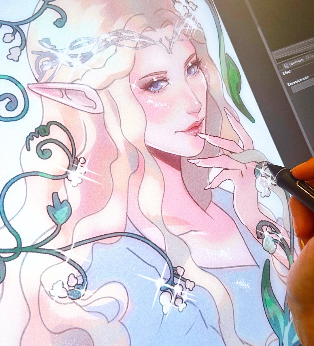 MissAmethysa's tweet photo. sooo many of you asked me to draw her so Galadriel is finally up on my pawtreon 🩵✨ #LOTR https://t.co/TGZIY7sAX6