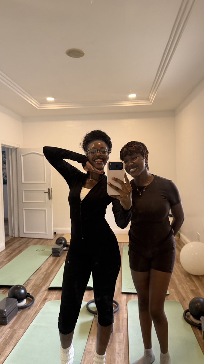 _sharoncole's tweet photo. 🏋🏽‍♀️ https://t.co/9n16Qfvpfn