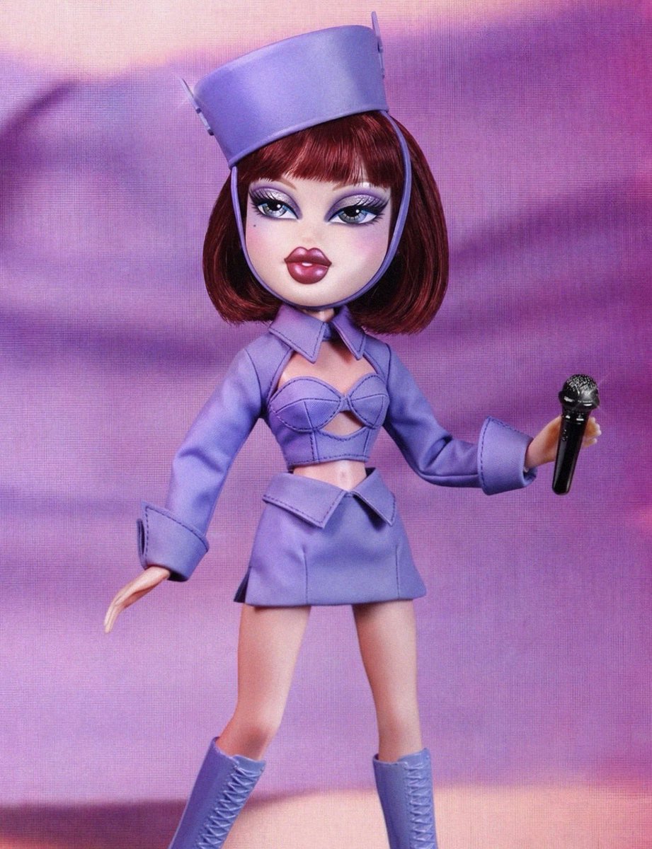 bennylftv's tweet photo. the doll             the star https://t.co/xA9dcu0HAv