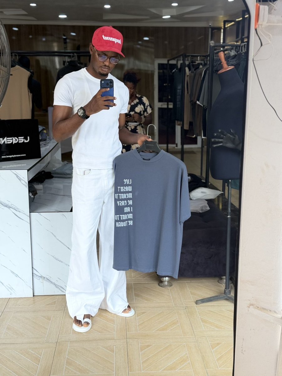 alabitweets's tweet photo. 4 pictures showing outfits I’ve sourced &amp; curated to style @getmoreee ⛷️ 

You can text me any look you love here. Let me recreate for you. 🧏🏻‍♂️ https://t.co/Vv88ORdQ32