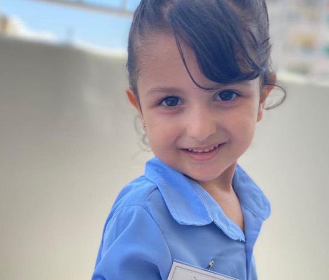 dn_osama_rabee's tweet photo. Wafaa Yousef Al-Kilani… a child who did not get to finish her first day of school.

An Israeli airstrike killed her as she was returning home from school with her father, turning the joy of her first day back to school into a tragedy, and the journey home into a farewell that would never end.

She carried the dreams of a child just beginning a new school year. Instead, she returned to her family as a martyr. 💔