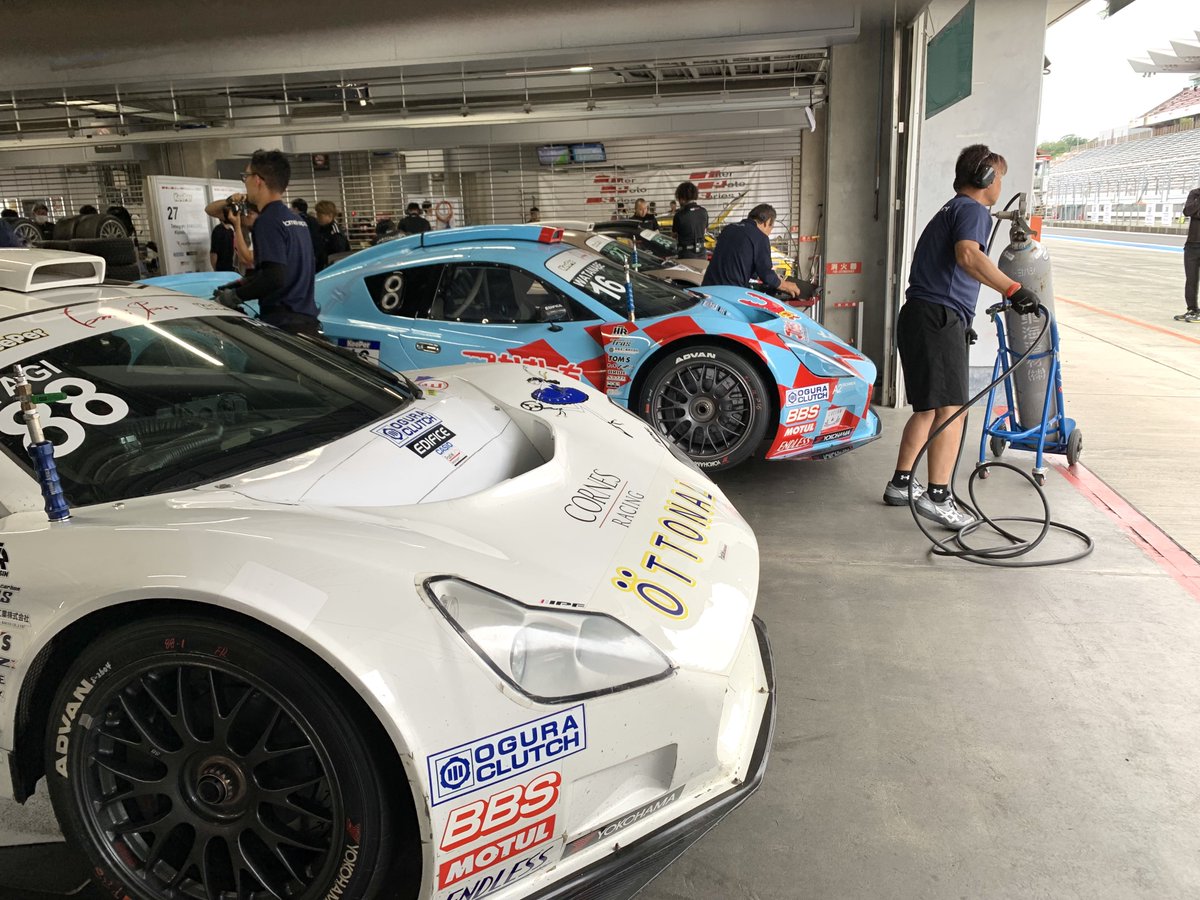 JackyRacing7's tweet photo. 昨日は富士スピードウェイに。
土曜なのに観客の多さにビックリ！
インタープロト、#KYOJO も人気出てきたね。
まだまだ増えても良いくらい、面白いレースだよ。

ウェルカムセンターには懐かしいTS040が。
このカラーリングも結構良かったな。 https://t.co/PiQUfLg2rf