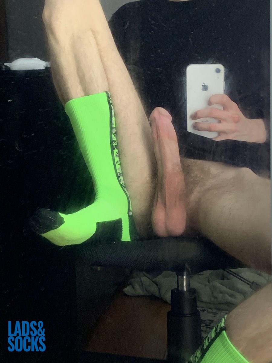 LadsAndSocks tweet picture