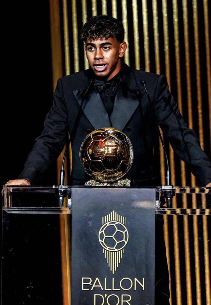 D7s300's tweet photo. #LamineBallonDor
#LamineBallonDor
#LamineBallonDor https://t.co/0ydw3O2RL0