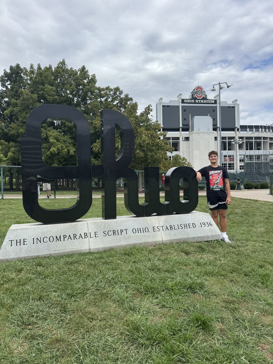 MaddoxBernFB's tweet photo. Great first experience at the Shoe! Loved the game-day atmosphere and getting to watch @OhioStateFB in person. Definitely a trip I’ll remember. Go Bucks! 🌰

Class of 2032 | TE/DE | Marietta, GA
#2032 https://t.co/FK2lsKXyxZ