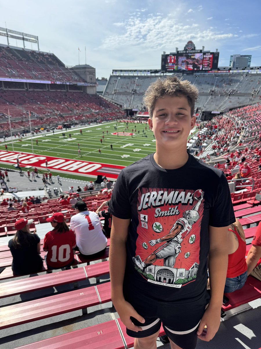 MaddoxBernFB's tweet photo. Great first experience at the Shoe! Loved the game-day atmosphere and getting to watch @OhioStateFB in person. Definitely a trip I’ll remember. Go Bucks! 🌰

Class of 2032 | TE/DE | Marietta, GA
#2032 https://t.co/FK2lsKXyxZ