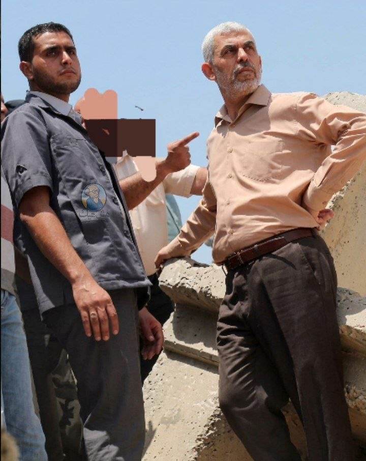 abuizdeen's tweet photo. المجاهد القسامي القائد الميداني
 يوسف عكيلة "أبو الوليد"
 أحد قادة كتائب القسام في كتيبة الرضوان، لواء غزة، رفقة القائد الكبير يحيى السنوار 
والذي استشهد قبل قليل في عملية اغتيال نفذها طيران الاحتلال في مدينة غزة.

رحم الله قادتنا الأبطال، قادة الطوفان العظيم https://t.co/Kat0LTqep2