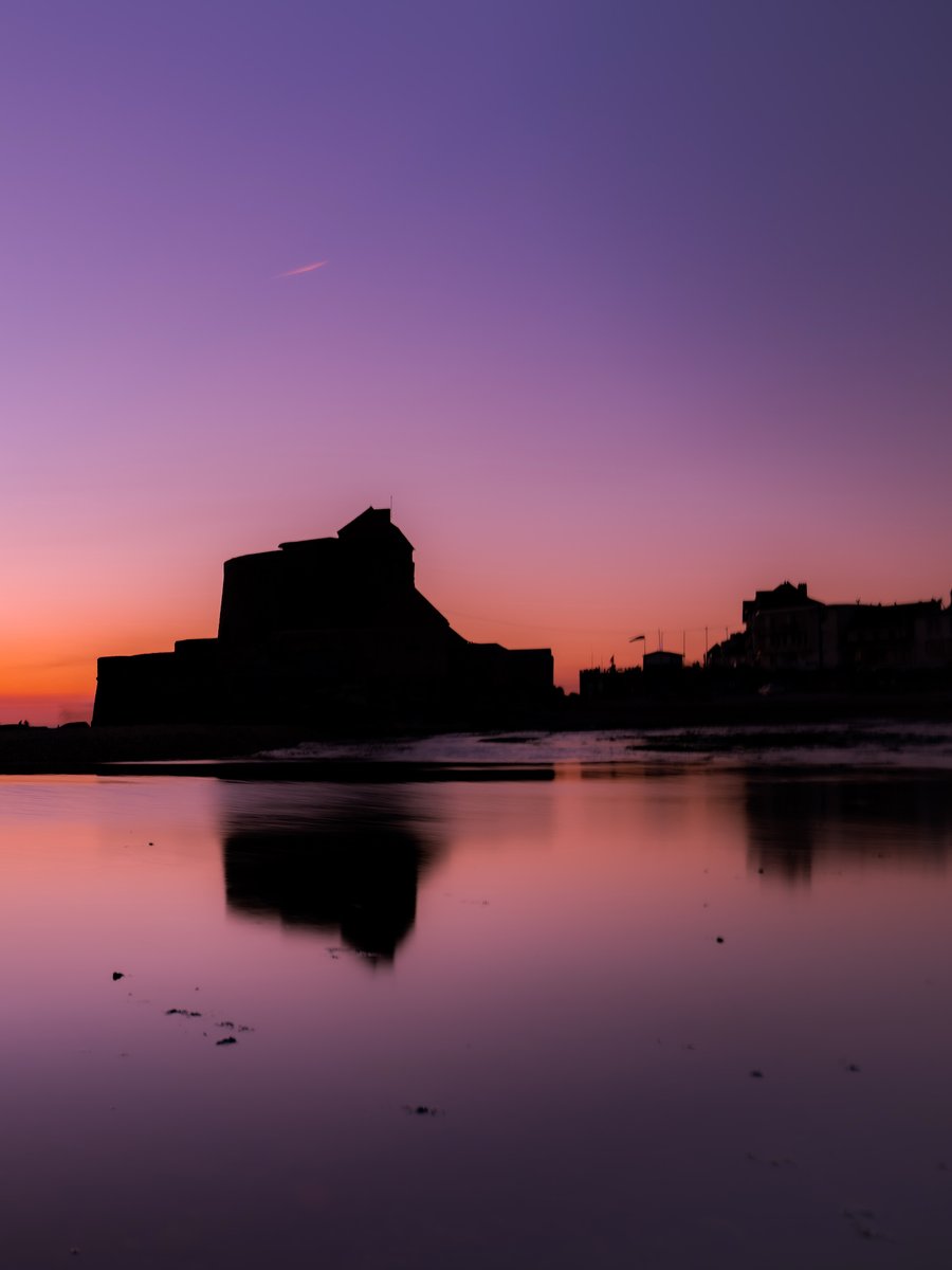 pasdecalais62's tweet photo. #Instamoments62💜Bonne soirée sur #insta : @Le_pasdecalais
📍Le Fort d’Ambleteuse.

👏 Merci et Bravo à @prevot.maxime pour ces très beaux clichés. N'hésitez pas à visiter sa galerie.

↪️ Envoyez nous vos 📸 avec #lepasdecalais ! 

#Ambleteuse #Sunset #Pasdecalaistourisme https://t.co/0NkZxkD4kO
