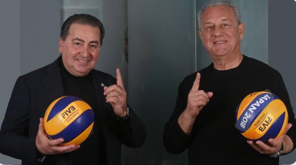 Ma_rcell0's tweet photo. È il momento del santino.
#Italvolley #ItaliaTurchia #Eurovolley https://t.co/REZUrjJiIA