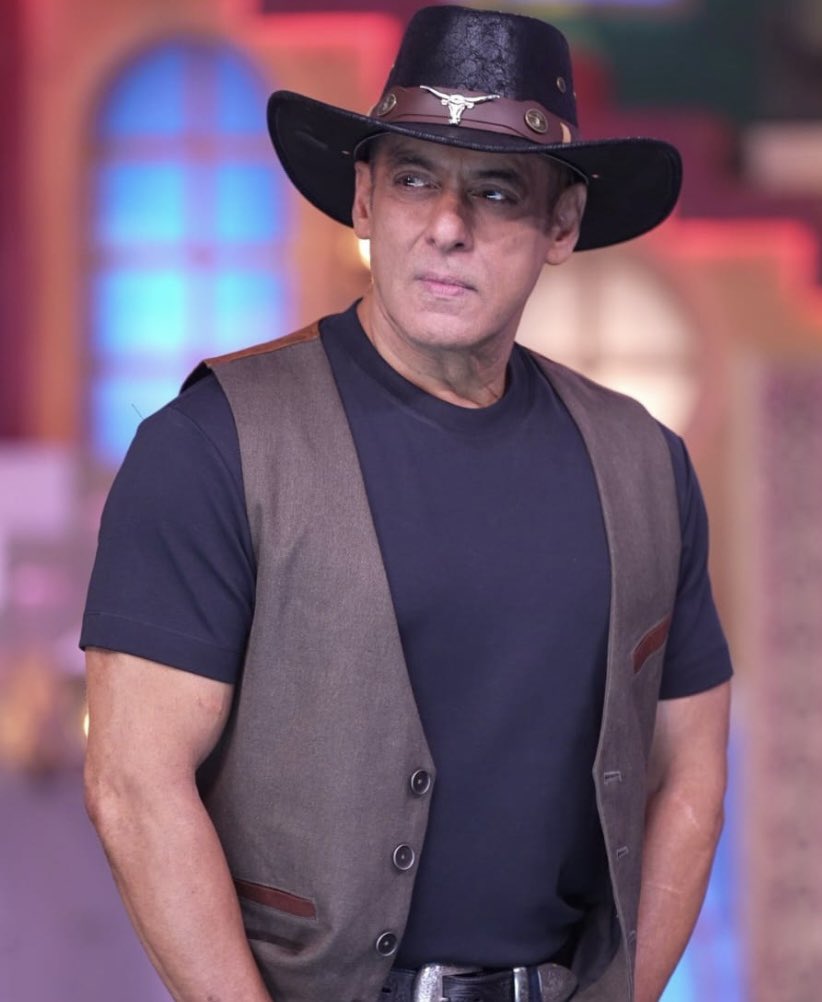 Iftykhan15's tweet photo. Boss https://t.co/ie2U2VF3fG