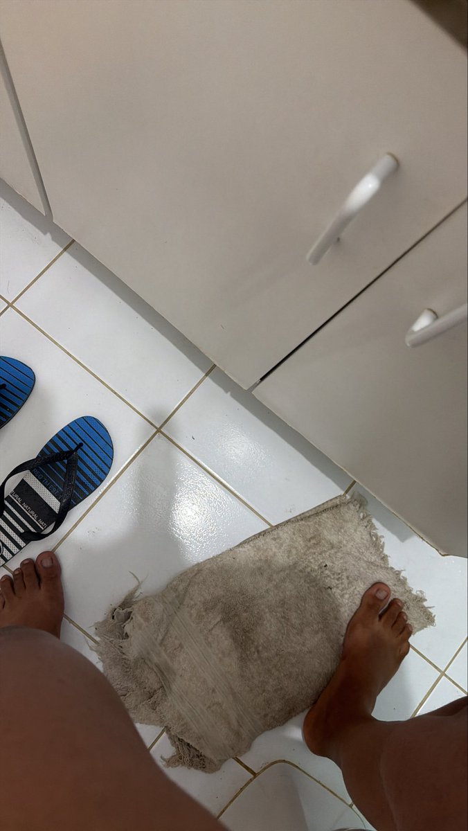 igmartnx's tweet photo. 🤫 https://t.co/GzNKJjvlhk https://t.co/uxcZedxP5g