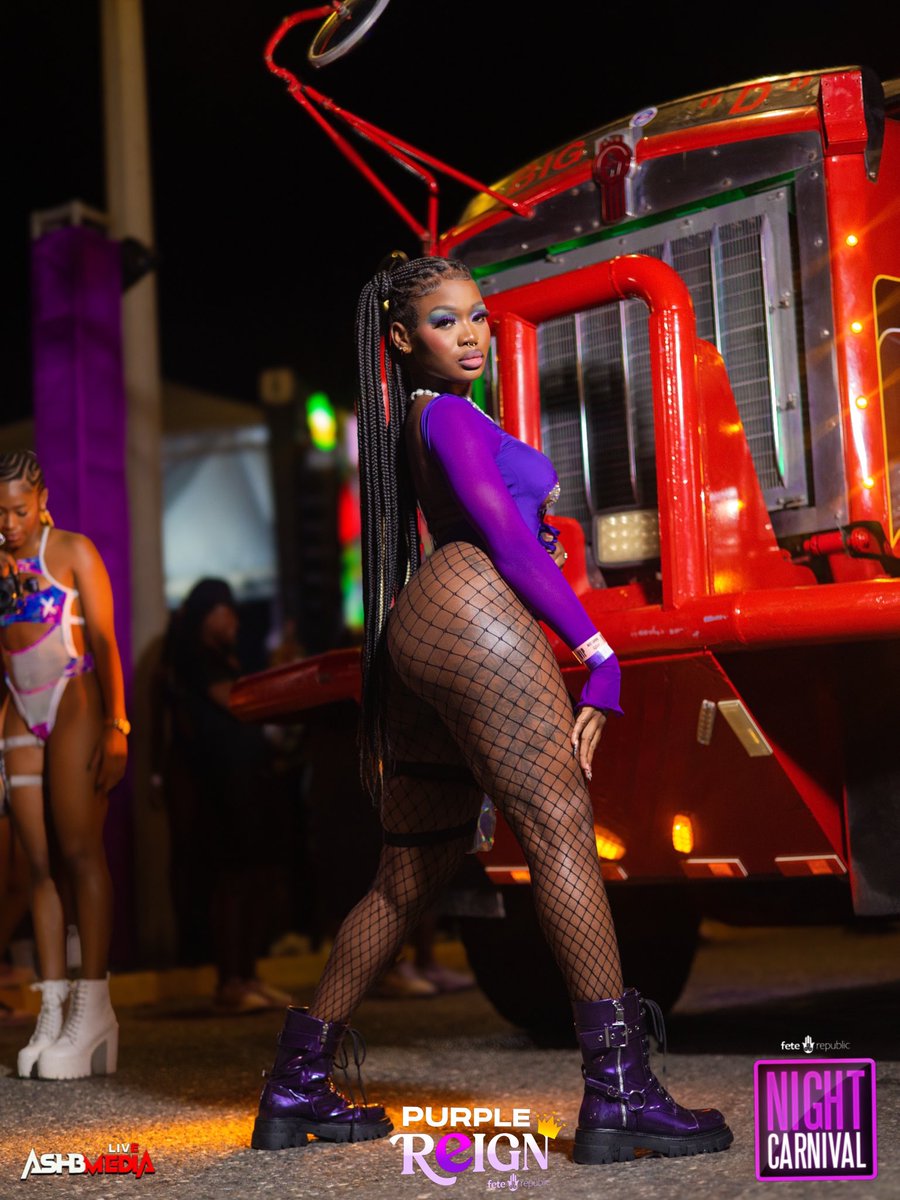 AshBmedia's tweet photo. Night carnival highlights @FeteRepublicJa purple reign #jamaica https://t.co/NBys98D5EU