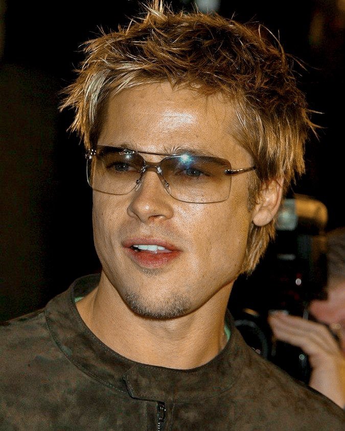 bnanachaofghtng's tweet photo. james does the early 2000s so well https://t.co/1CQTqJ1fzB