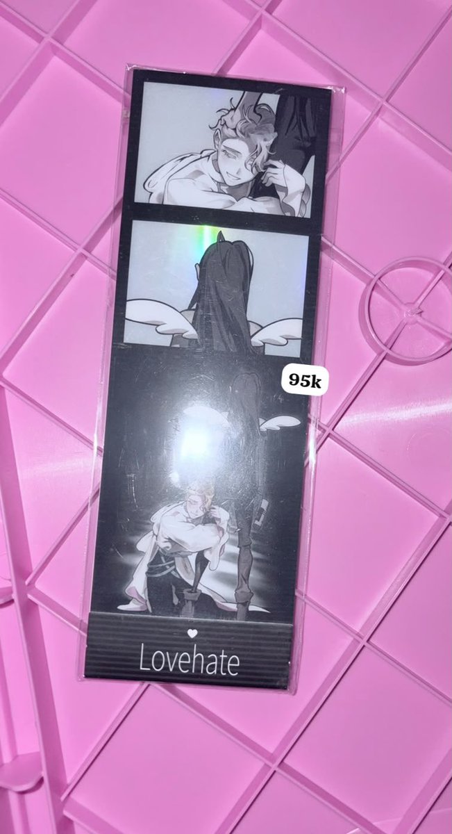 yueclipse__'s tweet photo. Wts wts wts all rd kamar :< KAMAR KU SEMPIT BANGET GUYS PLS ANGKUT💔💔💔 harga bisa di netis ya guys hh just hmu! 

#warungalnst #warungalienstage #wts https://t.co/fqnhn4wCFI