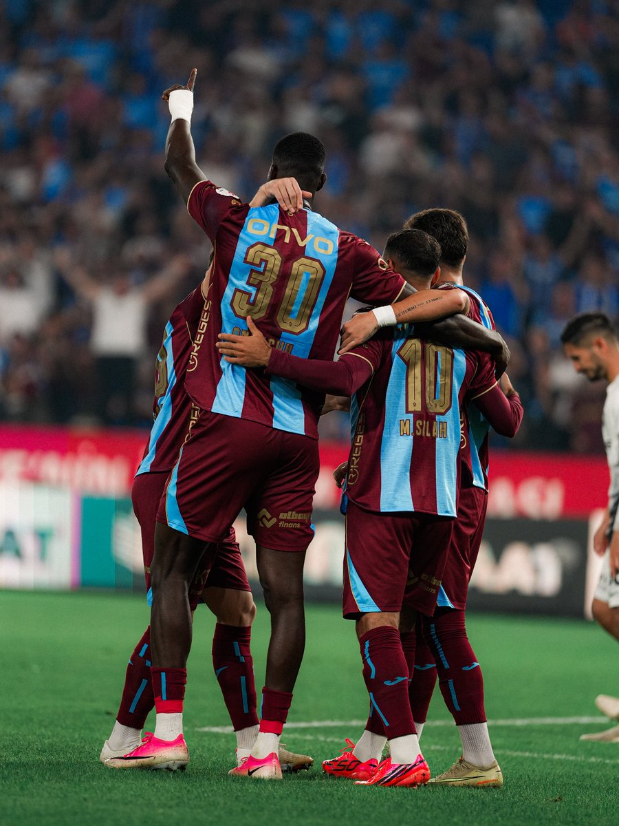 Trabzonspor's tweet photo. Papara Park'ta perdeyi açan isim: 𝗣𝗮𝘂𝗹 𝗢𝗻𝘂𝗮𝗰𝗵𝘂! 💪

#TSvGB https://t.co/ggszSQEzNa