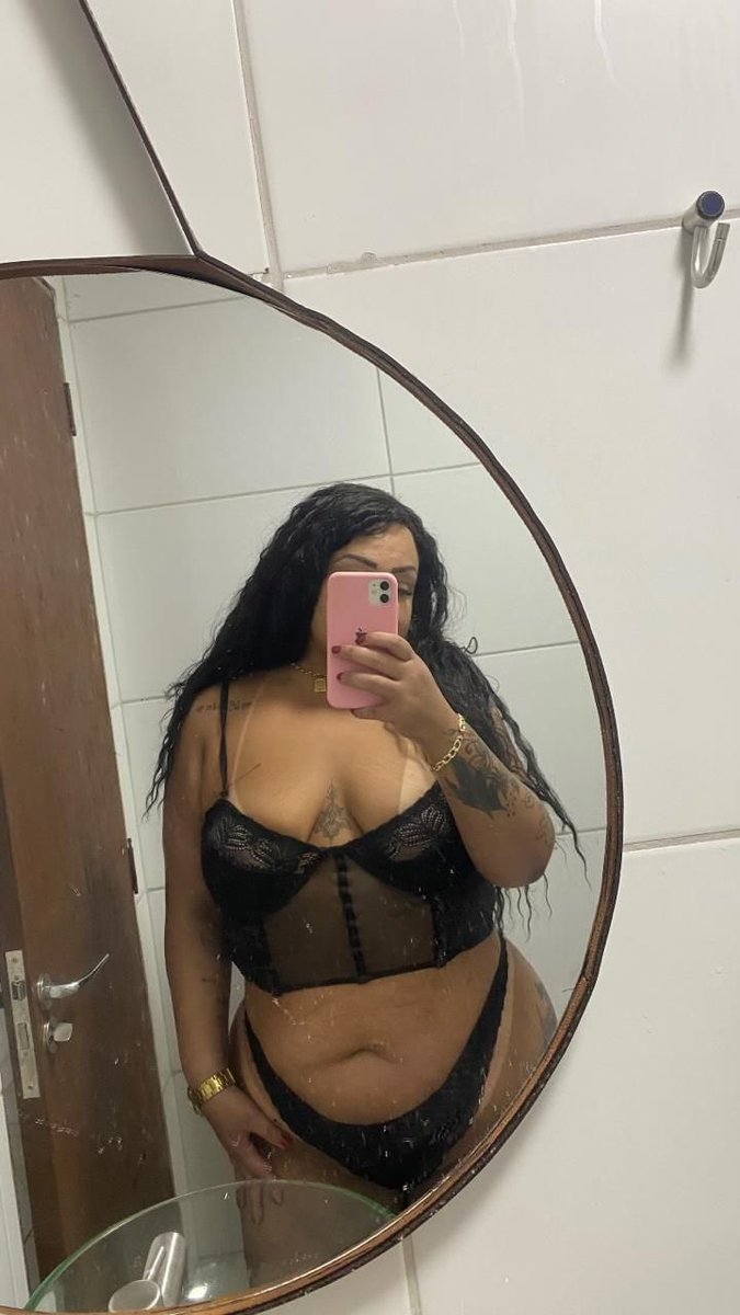 ilovegordinhas2's tweet photo. Dia 211:🦋
Uma gordinha de lingerie é como se fosse um anjo no céu https://t.co/FZBYoMD4Xx