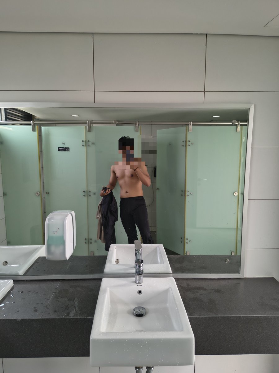 titittebel's tweet photo. Cari B yg mau mau aja #gayjogja #gaybandung #gayjakarta #gaymalang #gaysurabaya #gaysemarang https://t.co/1ksNNeSMzk