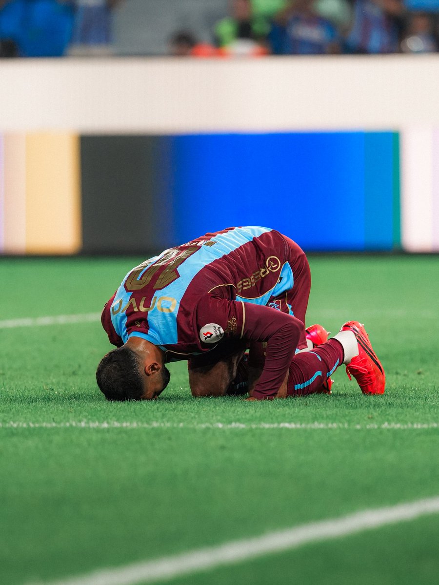 Trabzonspor's tweet photo. Mohamed Salah'ın golüyle Gençlerbirliği karşısında 2-0 öndeyiz! 🔥

#TSvGB https://t.co/lhuRXC7qpQ