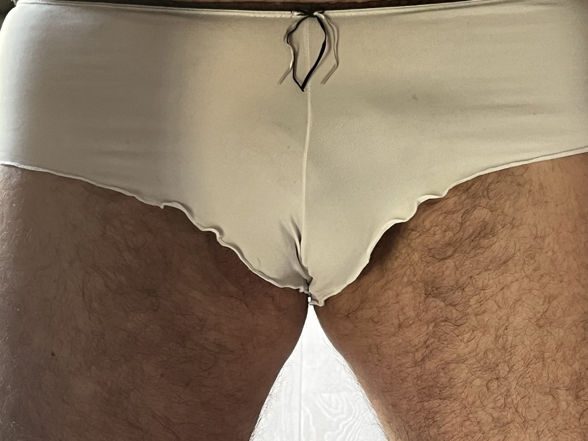 gcharmingexpat's tweet photo. Smooth … https://t.co/V7DJmKQtDX