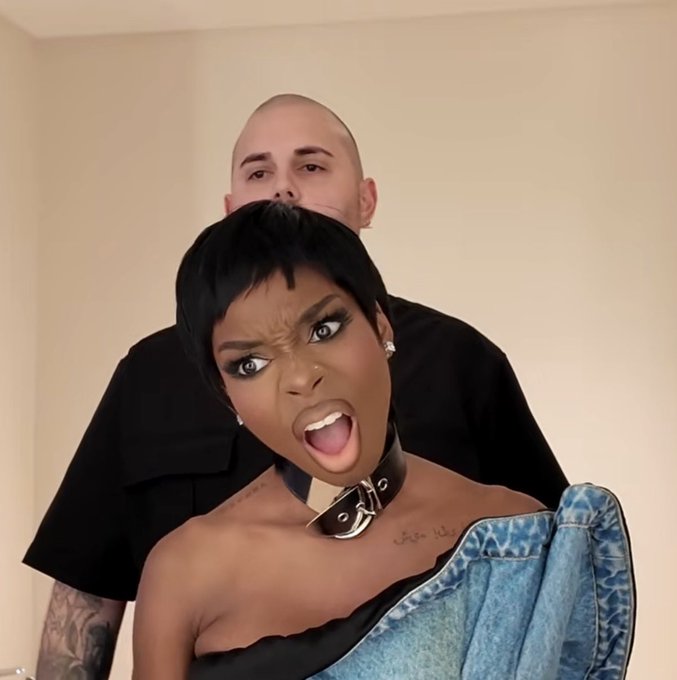 Blessed83034818's tweet photo. Im about to overly use this pic for everything 😭😭😭
#OlandriaxDeletedScenesVlog https://t.co/c1kzaXPaSW