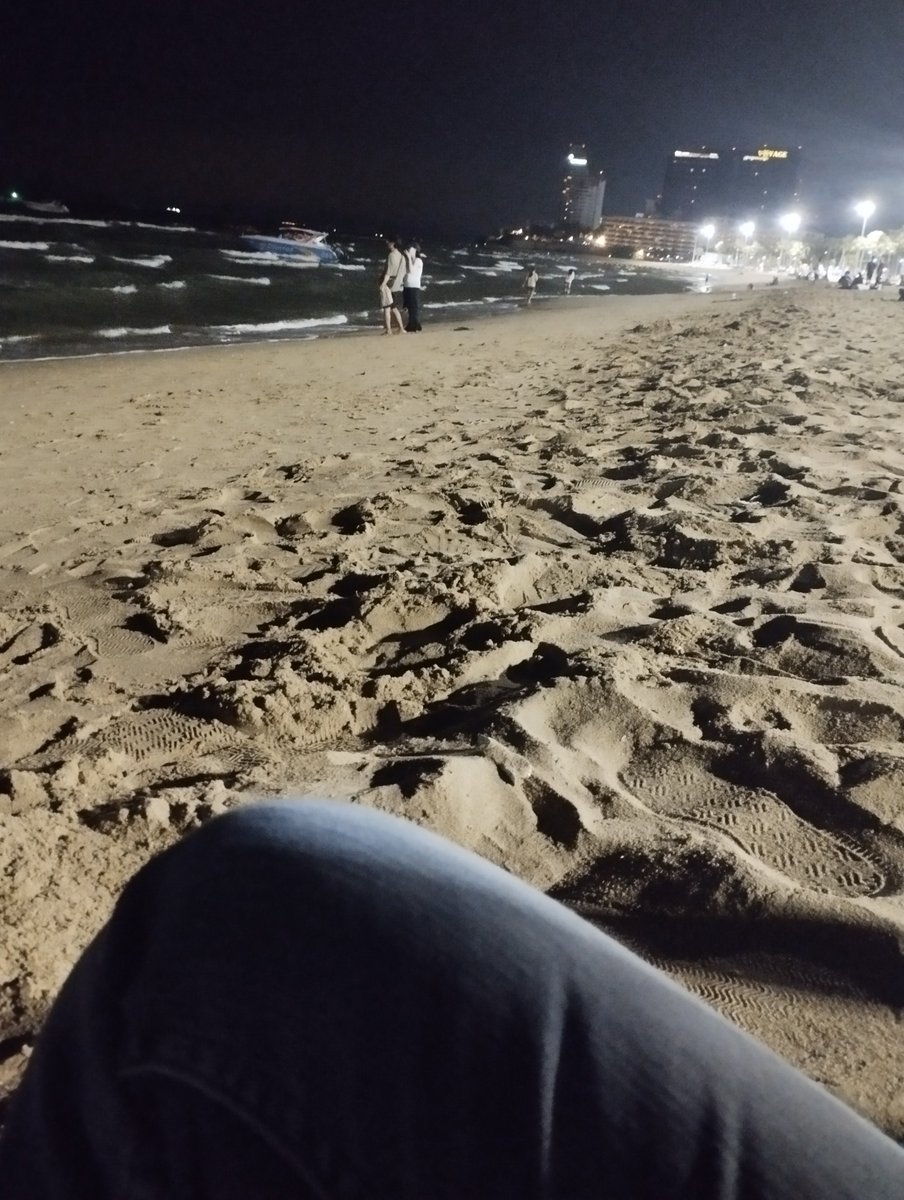 Tbp24561K's tweet photo. #หาดพัทยา #พัทยาใต้ https://t.co/tw5hYx3htL
