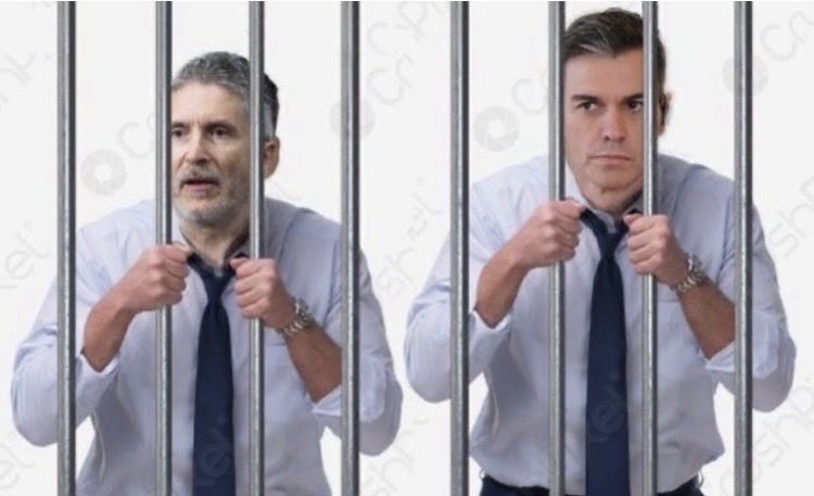 OlgaPatriaVOX's tweet photo. Los dos sabían que iban a invadir Ceuta.
Los dos merecen PRISIÓN por TRAIDORES!!!!
Comparte si estás de acuerdo!!! https://t.co/f6izTZcYP3