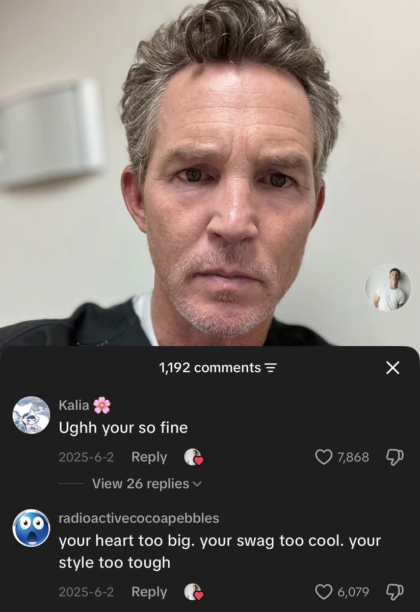 jojorbbit's tweet photo. he was feeling himself that day https://t.co/p4SIVviP3t