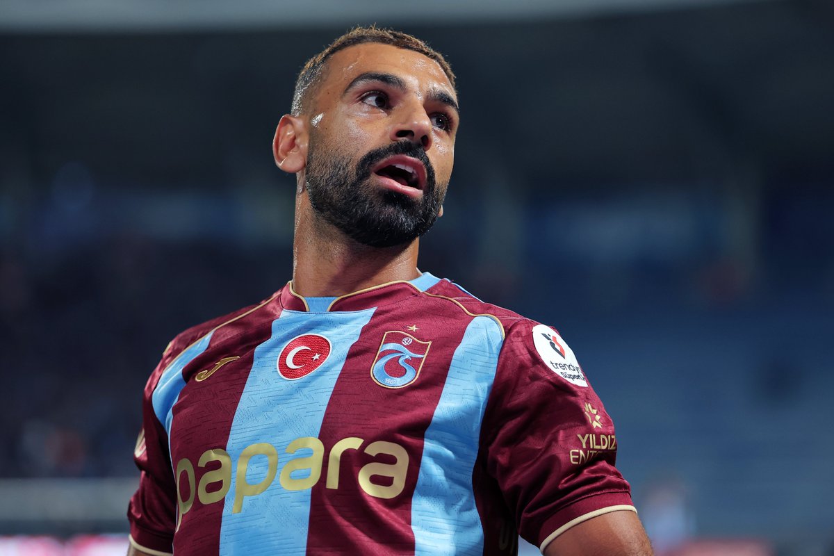 OptaCan's tweet photo. 4 - Mohamed Salah, Opta'nın bu alanda Süper Lig verisine sahip olduğu 2000/01'den bu yana Trabzonspor formasıyla ilk 11 çıktığı ilk üç maçta dört gole ulaşan ilk yabancı oyuncu oldu. Damga. https://t.co/u9fQxdnIwD