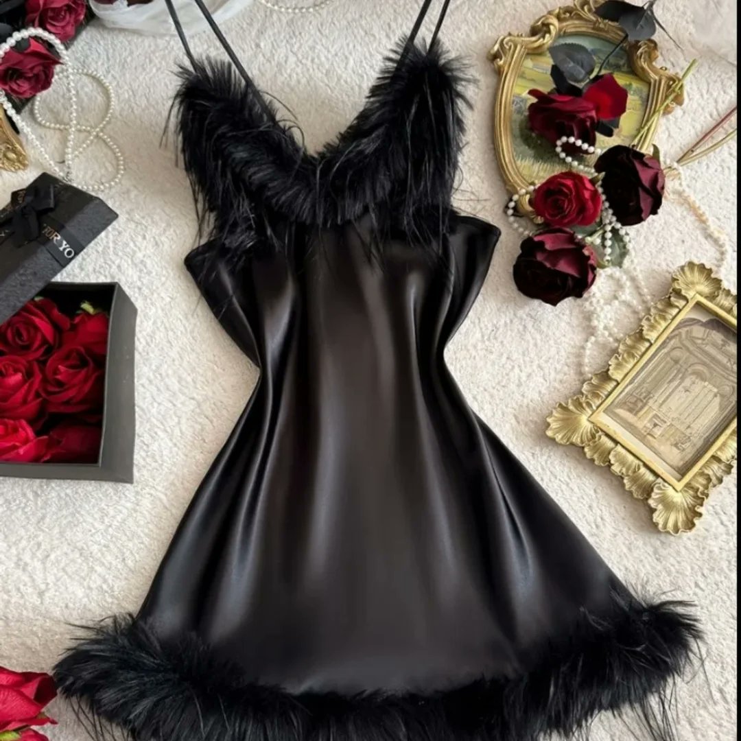 RichardWal4dnv's tweet photo. The piece that will change how you feel about yourself. Not just any nightdress... A design that makes you look in the mirror and say, “I’m so beautiful. ”

A soft V-neck flatters your figure, with lightweight fabric for all-day comfort and https://t.co/9ShqW4LtW8