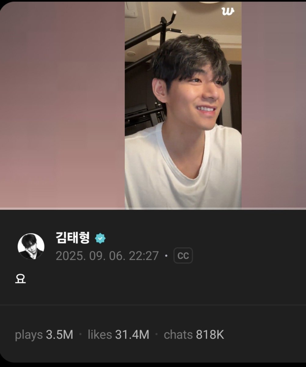 7withluv__'s tweet photo. taehyung went live on yeontan's birthday spent time with us last year and this year also spent time with us on weverse.. actually so lucky &amp; proud to stan a idol like him.. https://t.co/naZNDu8dTV