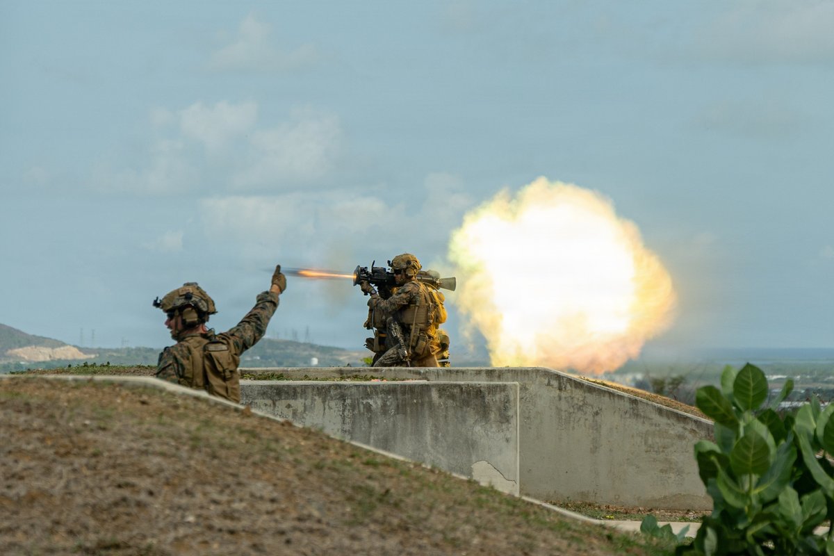 The24MEU's tweet photo. We bring the boom
@USMC Marines with #v32, #lcf24, participate in a high explosive live-fire range in Puerto Rico.
U.S. Military forces are #deployed to the @Southcom area of operation in support of #jtfwhem, and @DeptofWar-directed operations. https://t.co/pkJuxfbPib