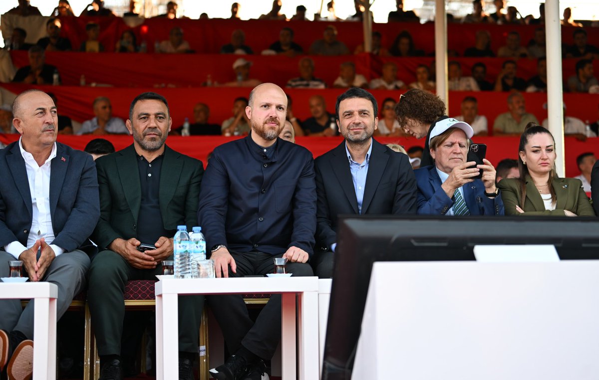 avmustafakose's tweet photo. Dünya Etnospor Konfederasyonu Başkanımız Sn. Necmeddin Bilal Erdoğan’ın büyük destekleri ve teşrifleriyle gerçekleştirilen 674. Elmalı Tarihi Yağlı Güreşleri’ne katıldık. Baspehlivanlığı alan Orhan Okulu’yu ve çayırda kıran kırana güreş tutan pehlivanlarımızı tebrik ediyoruz. https://t.co/8mCkiodq1N