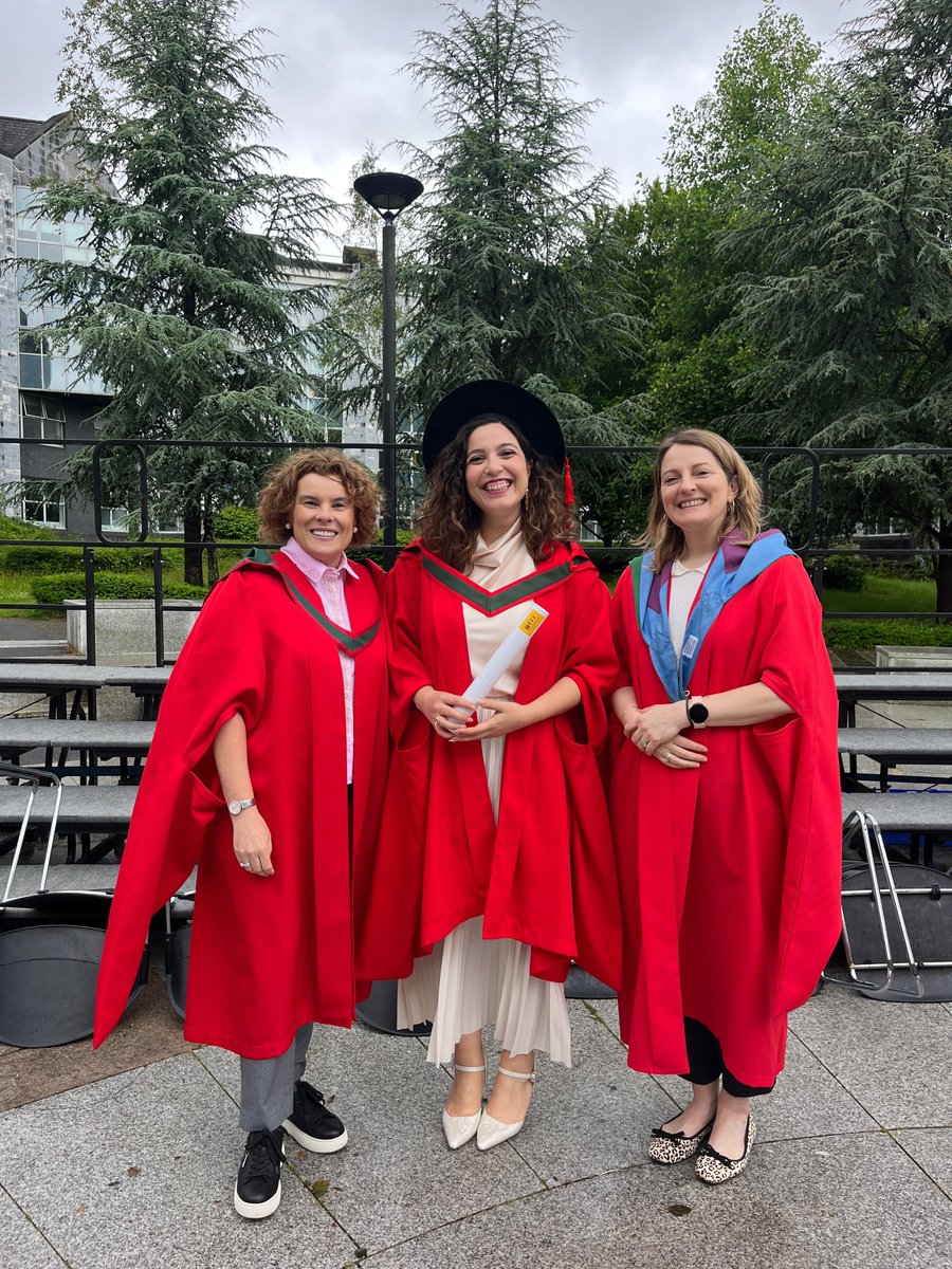 CarusoMariaG's tweet photo. I’m delighted to share that this summer I officially graduated with my PhD in Neuroscience, under the supervision of Prof. @yvonnemnolan , Prof. @oliviafoleary and Dr. @_Sarah_Nicolas. https://t.co/AFDQyGnkjd